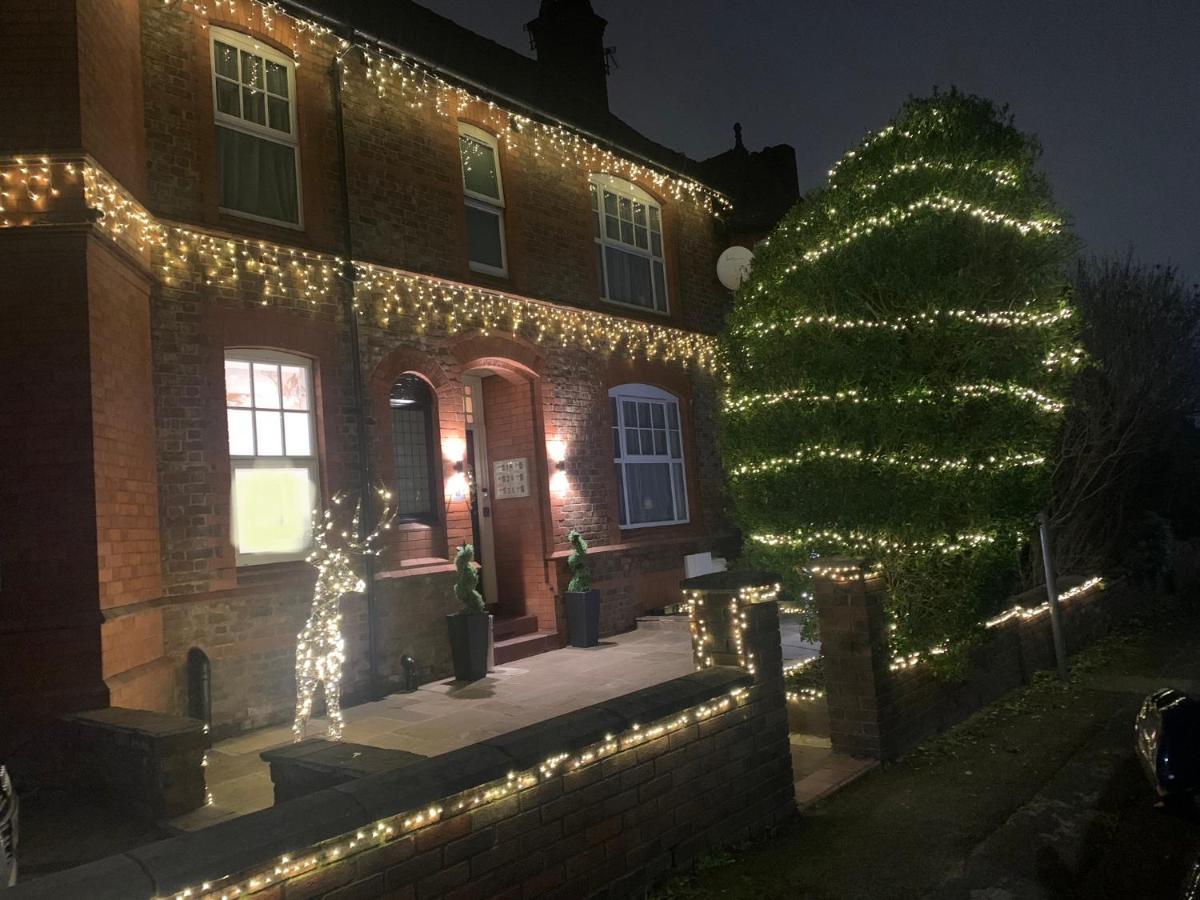46 Ashfield Rd, Altrincham 호텔 외부 사진
